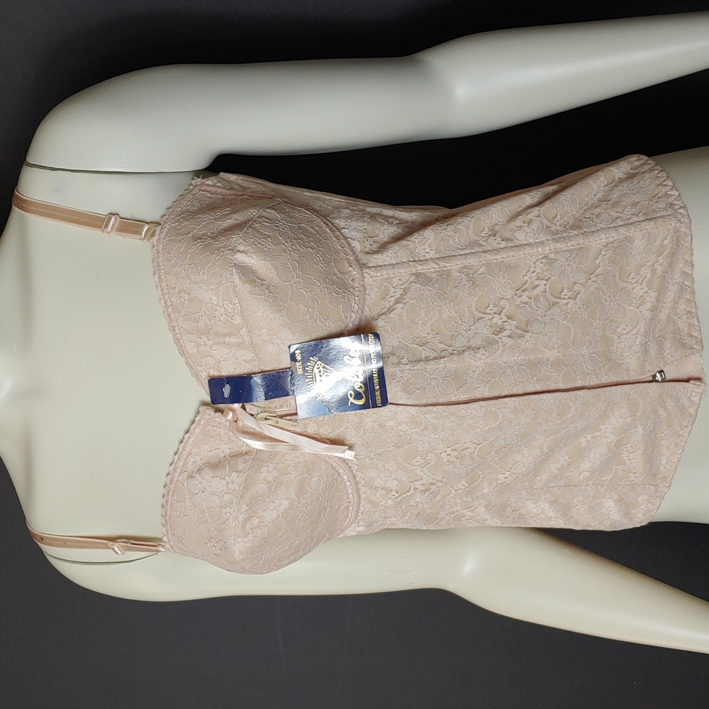 NWT Front Zipper Beige Longline Bustier Corset 40B
